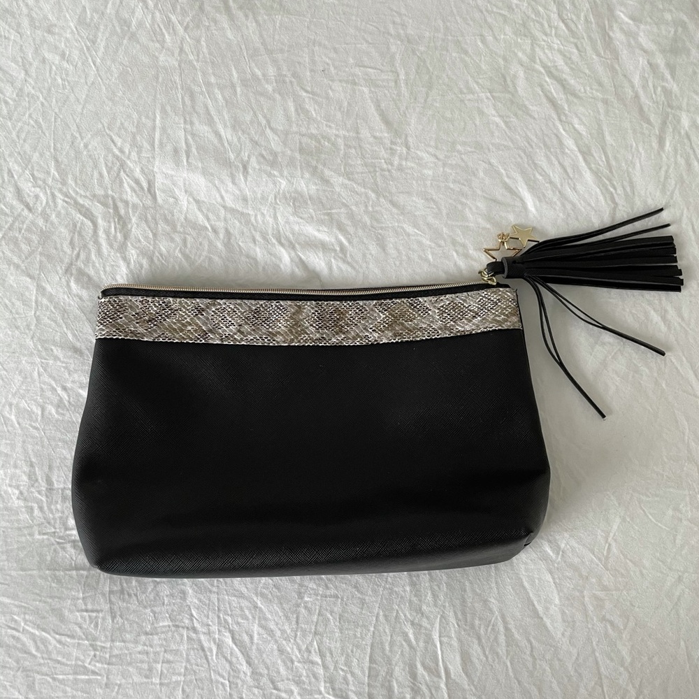 ⭐️ULTA Leather Makeup Pouch with Tassel
